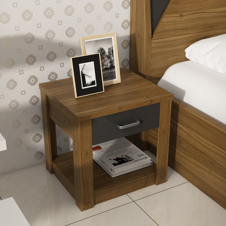 Quadro Bed Side Table with Drawer - Brown