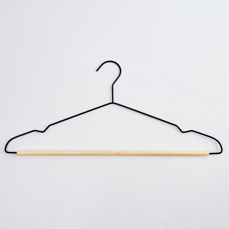 Pacific Winston Set of 8 Metal Clothes Hangers