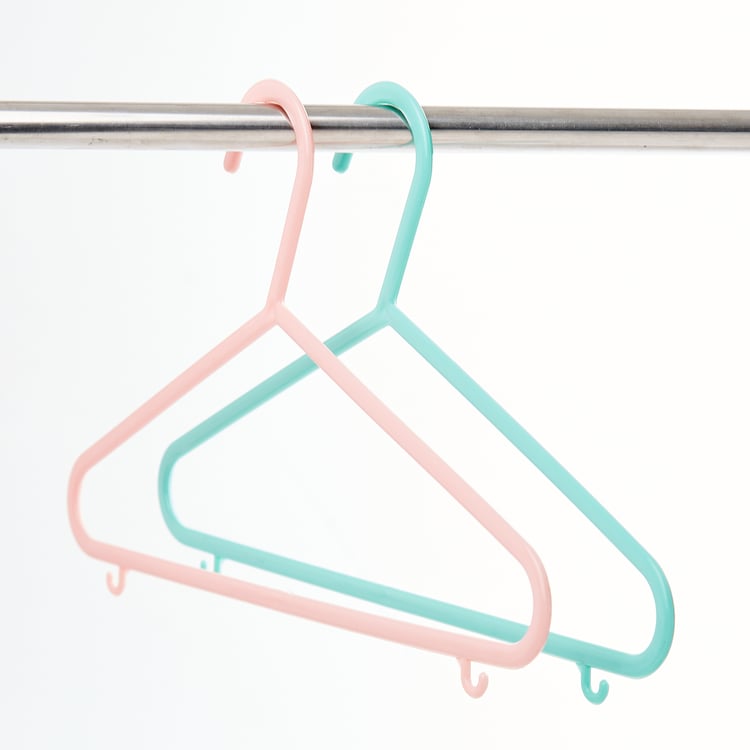 Winston Elora Set of 10 Polypropylene Clothes Hangers