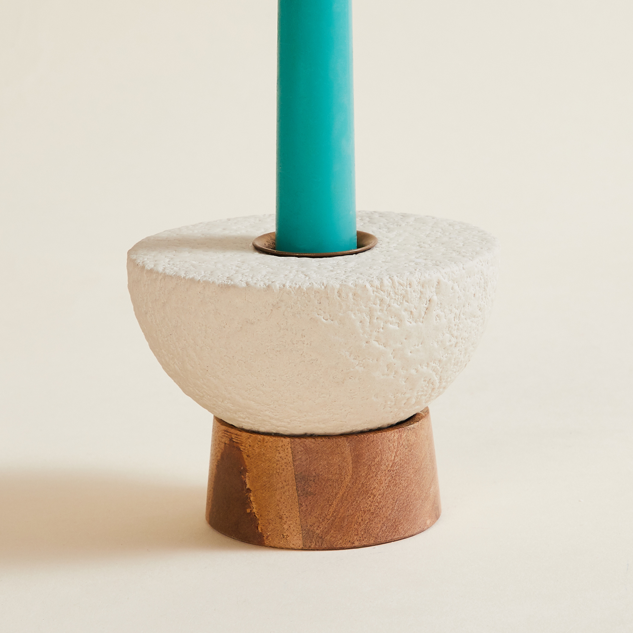 Marshmallow Stoneware Round Candle Holder With Wooden Base